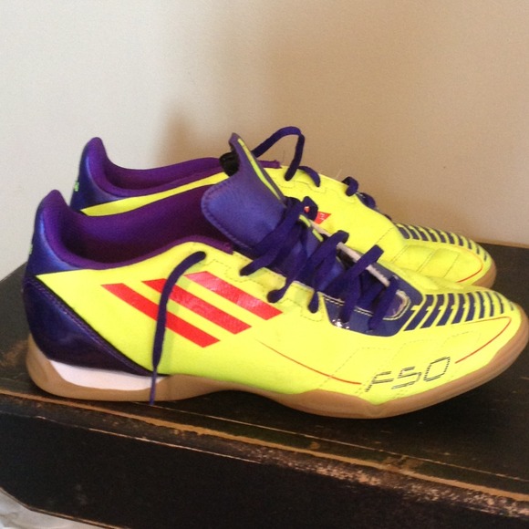 SOLD!!! Adidas F50 indoor soccer shoes