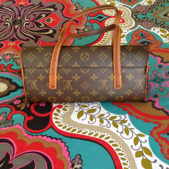 Authentic Louis Vuitton Sonatine clutch - Picture 2 of 4