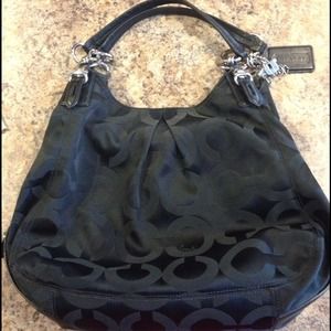 Black coach hobo