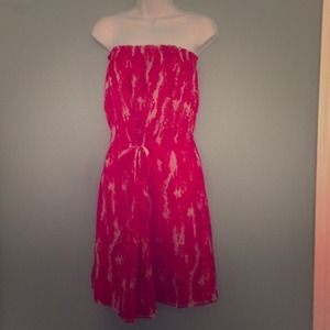 Beautiful Kenneth Cole strapless dress!