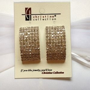 Sparkling Rhinestone Crescent Shaped Earrings!
