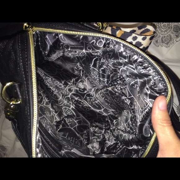 Betsey Johnson Quilted Handbag - Picture 3 of 3