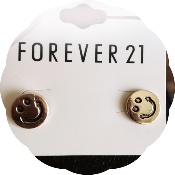 Smiley face earrings f21