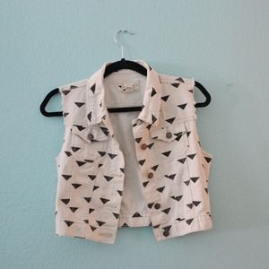 Forever 21- Tribal Vest