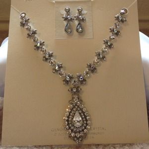 Iridescent Genuine Austrian Crystal Jewelry Set