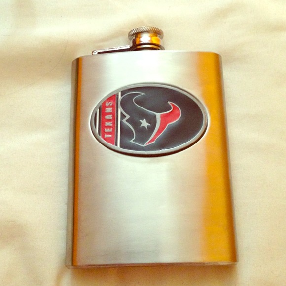 (On Hold)Stainless Steel 8oz Texans flask🏈