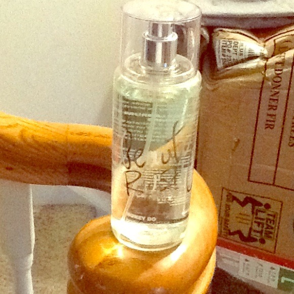 Victoria secret beauty rush spray!