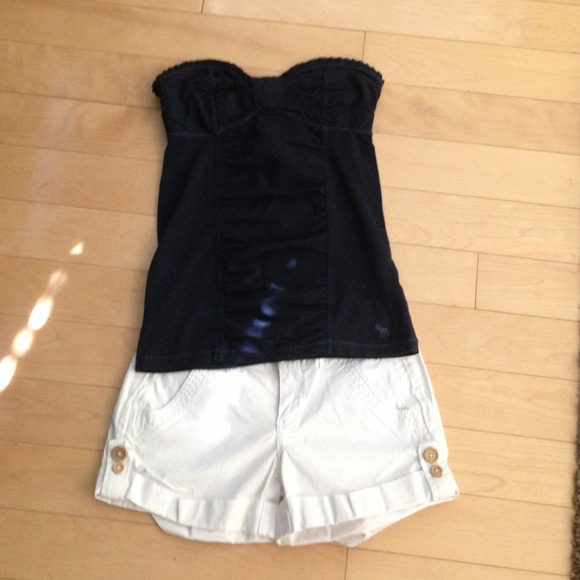 ❌SOLD❌Abercrombie and Fitch sweetheart tube top