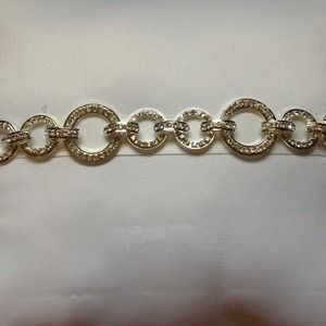 Brand New Circle Link Crystal Bracelet!