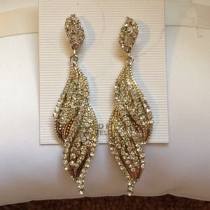 Swirling Rhinestone Earrings!
