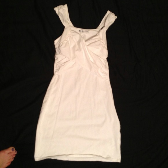 Victoria's Secret white built in bra dress - Picture 1 of 2