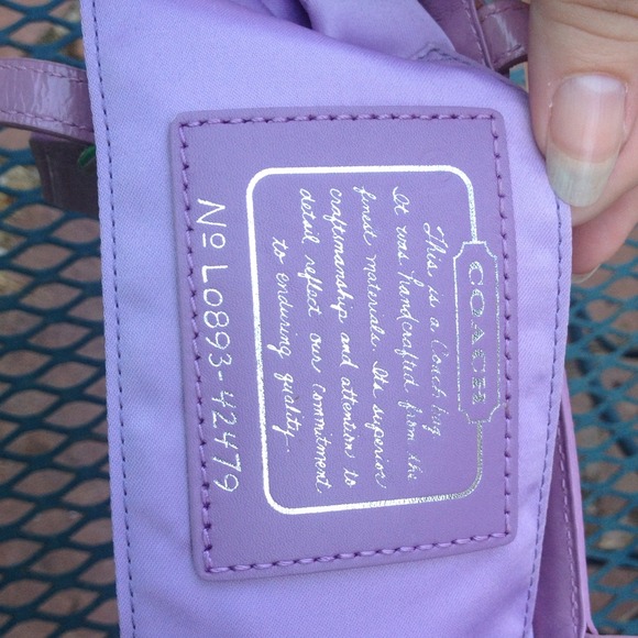 SOLD ON EBAY ✂️Authentic Coach small purse.✂️ - Picture 4 of 4