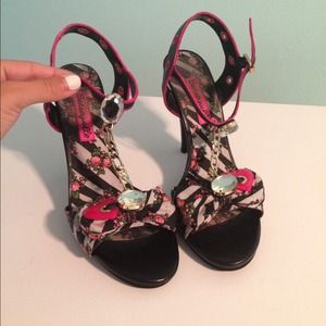 REDUCED Betseyville heels by Betsey Johnson!