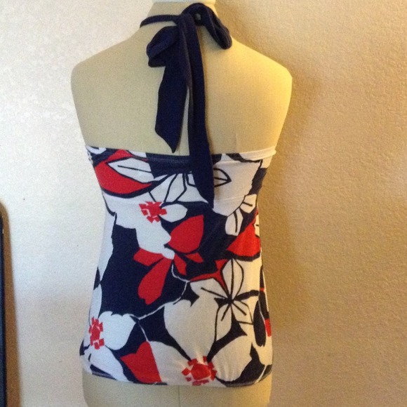 AE halter top with Hawaiian flowers! - Picture 2 of 4