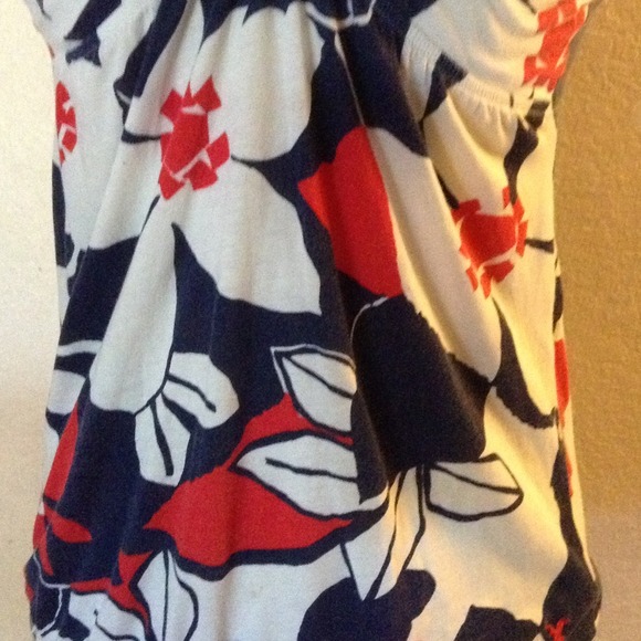 AE halter top with Hawaiian flowers! - Picture 4 of 4