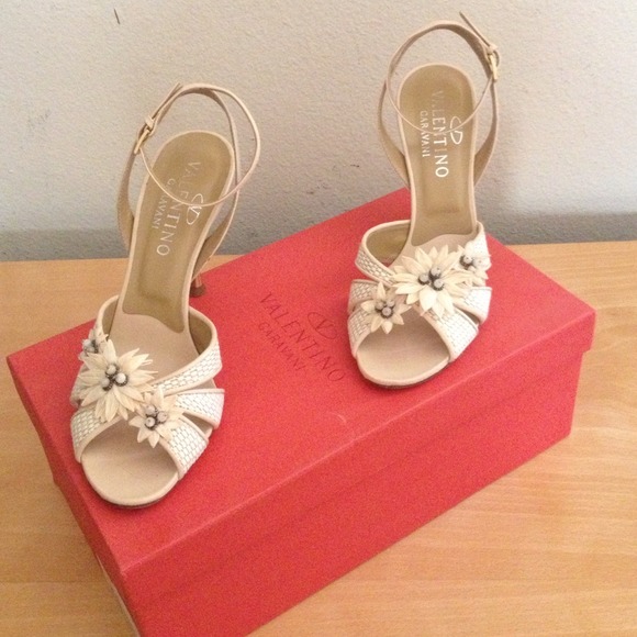 Valentino shoes (model: XCS146A)