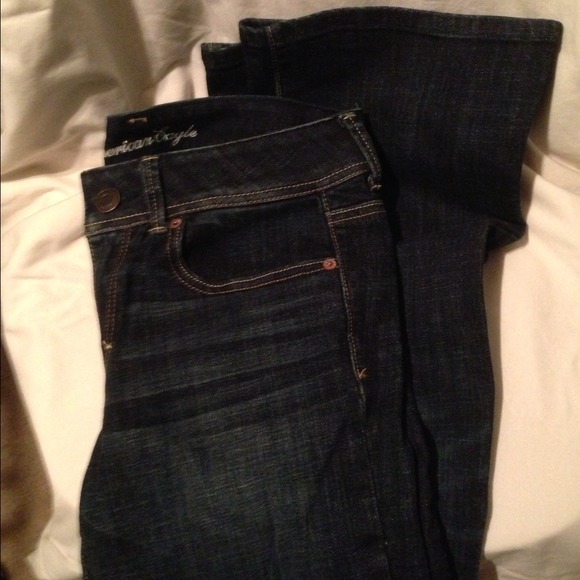 NWOT AE dark wash boot cut jeans