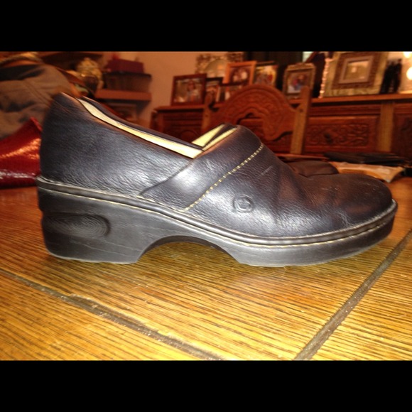 Born leather shoe