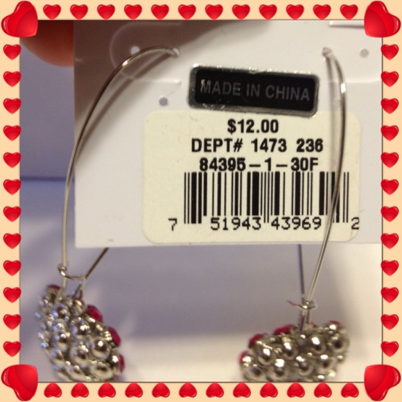 ✋Traded Austrian dark pink Crystal Earrings - Picture 4 of 4