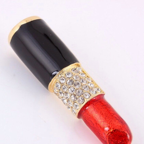 🔹🔷 Lipstick Brooch