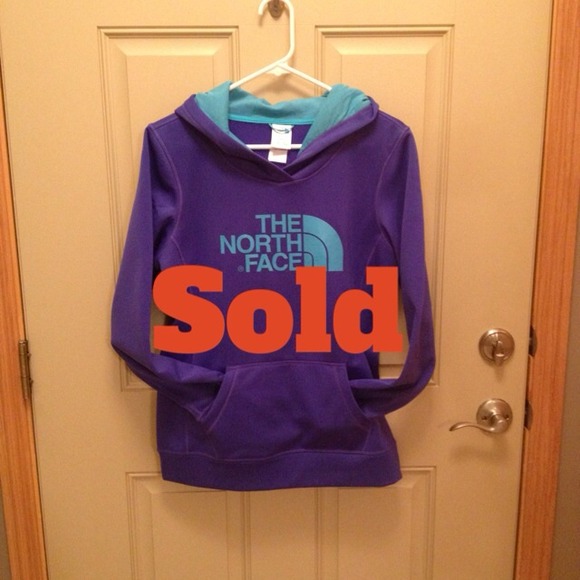 The North Face Hoodie Pullover