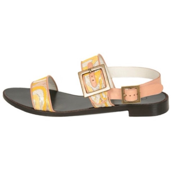 ~sold~ - Picture 2 of 3