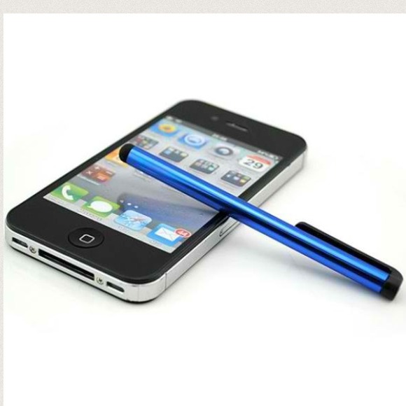 SOLD-----REALISTIC  IPHONE 4 CASE & FREE STYLUS - Picture 4 of 4