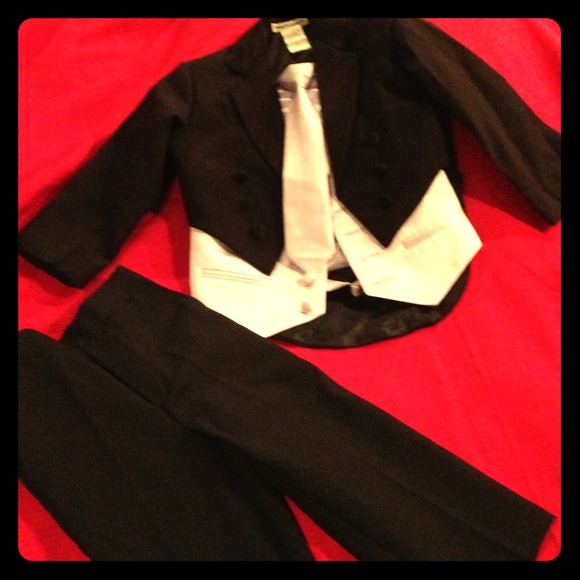 Child's Tux.