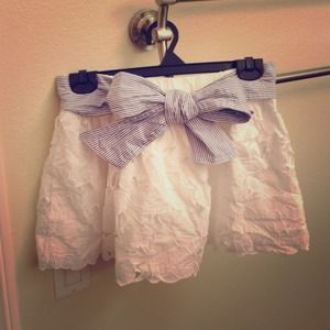 Abercrombie & Fitch Skirt with Bow-tie