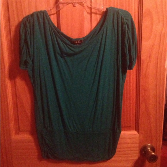 Dressy shirt - Picture 1 of 3