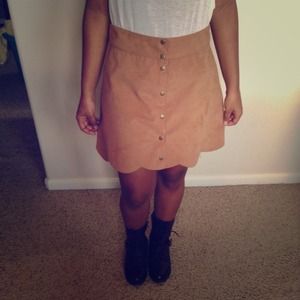 ❌ SOLD ❌Tan skirt button up skirt