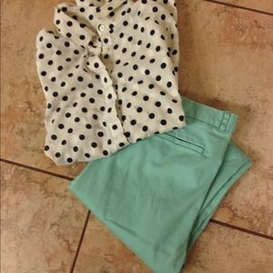 Bundle Two pairs J. Crew city fit cafe capris.
