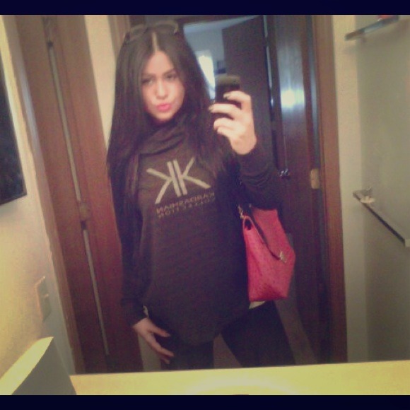 Kardashian collection sweater/sweatshirt black