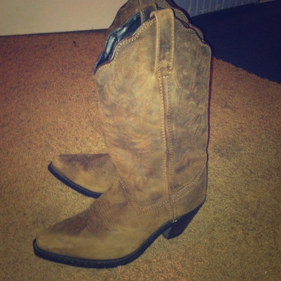Authentic Nashville cowboy boots! Leather!