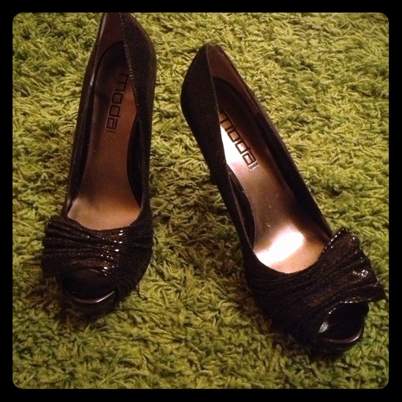 Peep toe stilettos