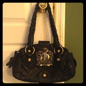 Black leather Guess bag!