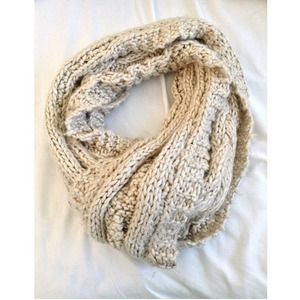 F21 scarf
