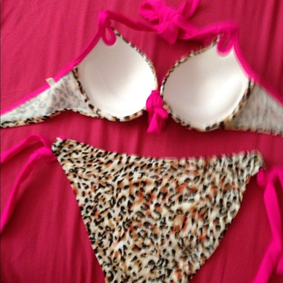 SOLD - Picture 3 of 3