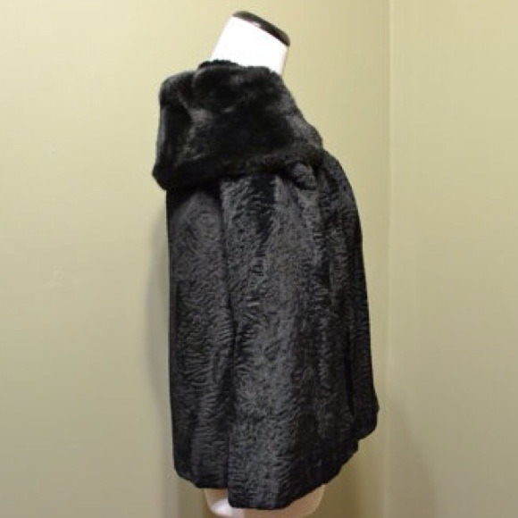 SALE Vintage Karakul Persian Lamb Swing Coat - Picture 3 of 4