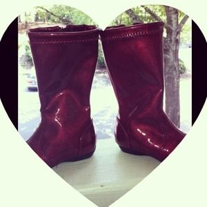 KENNETH COLE REACTION boots