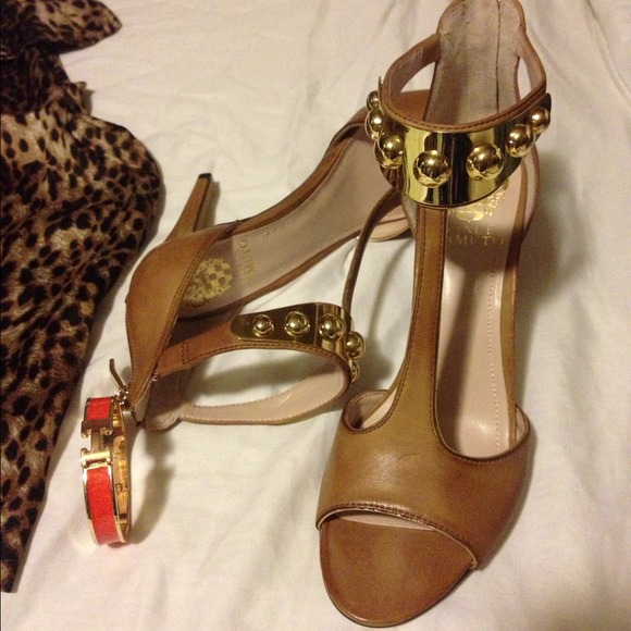 Vince Camuto💙 - Picture 1 of 1