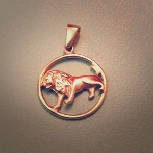 14k Yellow Gold Leo Zodiac Sign Pendant