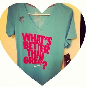 NEW NIKE DRI FIT SHIRT