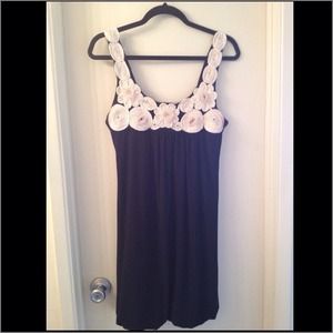 Flirty white & black flowered dress