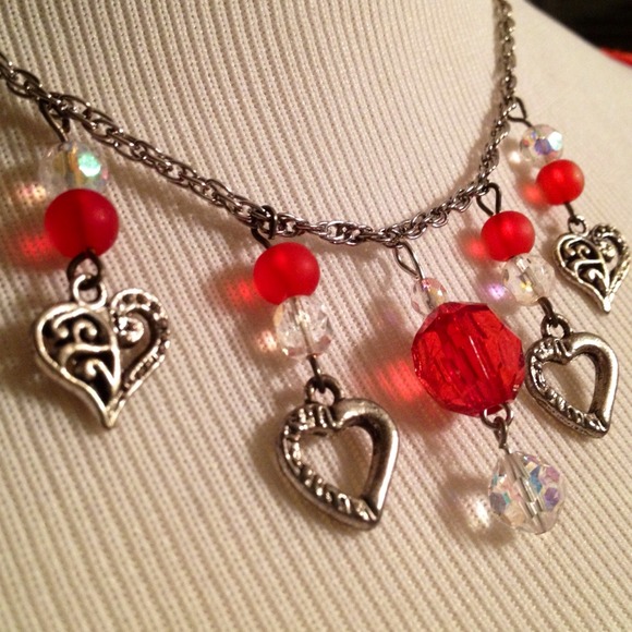 ❌SOLD❌Pretty ❤Heart❤Necklace