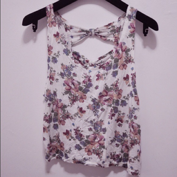 Brandy melville bow tank top