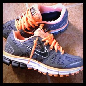 Nike - Pegasus 28 - 5.5 - Never Worn