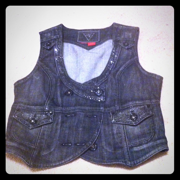Button up vest