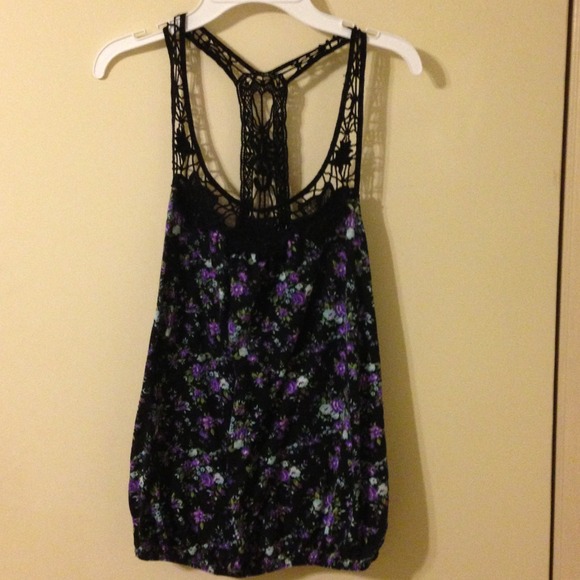 Beautiful summer tank top .