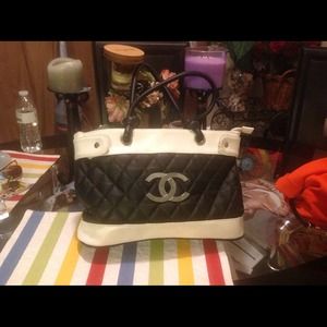 Bundle for @adelajael